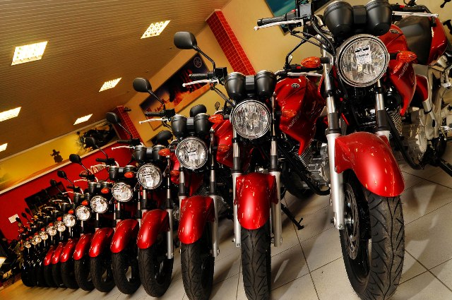 Produção de motos cai 12% do ano