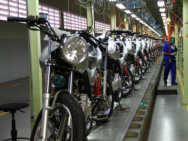 Venda e produção de motos crescem em janeiro