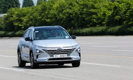 Hyundai à célula a combustível é feito em série na Coreia