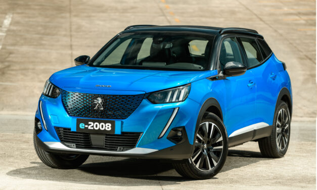 Peugeot 2008 agora é elétrico puro