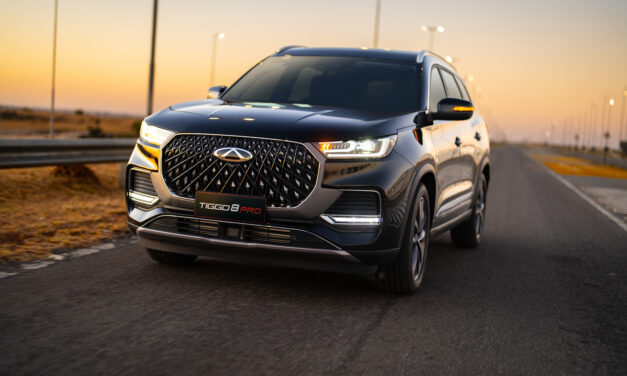 Tiggo 8 Pro a combustão por R$188 mil