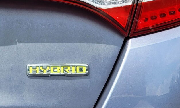 Híbridos mereciam mais incentivos do que os elétricos