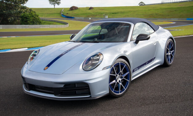 911 Carrera e Carrera T explicam o mito Porsche