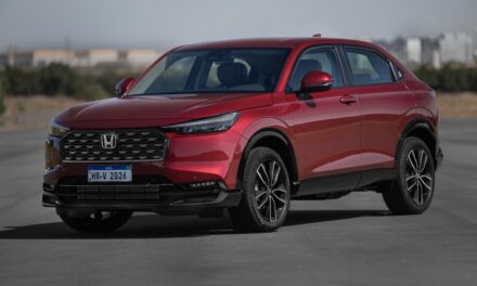 HR-V, valorizando a robustez, sem perder a elegância