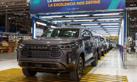 Ram Dakota inicia produção na Argentina