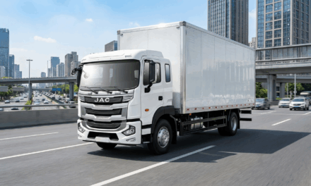 JAC chega com linha completa de leves e pesados