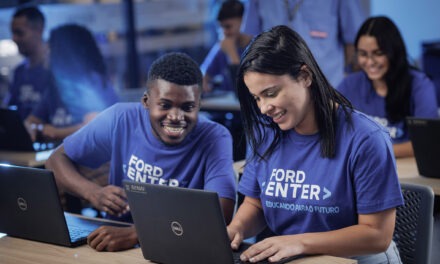 Ford promove cursos para pessoas em situação de vulnerabilidade social
