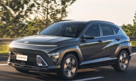 Kona mostra como o estilo de condução impacta a autonomia