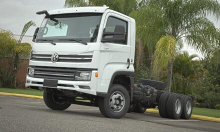 VW amplia família Delivery com o 14.180