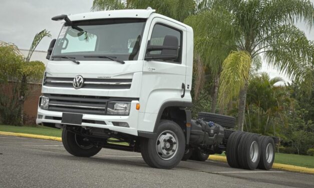 VW amplia família Delivery com o 14.180