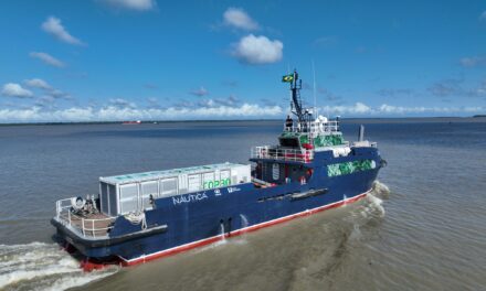 GWM faz tour com seu barco a hidrogênio