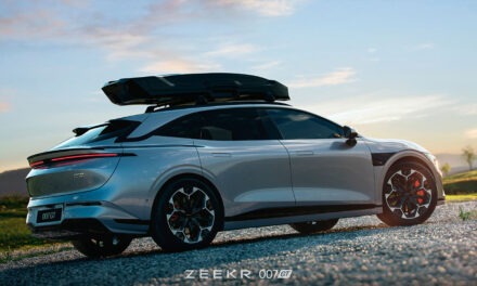 SUV da Zeekr expõe força da pré-venda