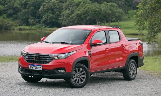 Fiat e Strada são a marca e carro mais vendidos no Brasil