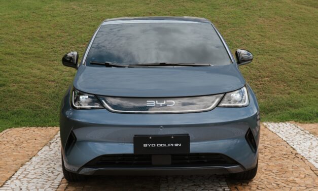 Dolphin Special Edition e Yuan Plus reestilizado