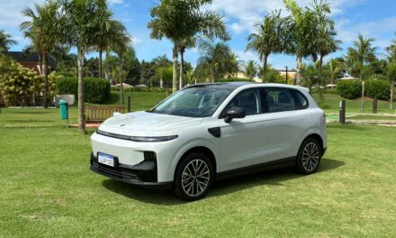 B10 vai brigar no concorrido segmento de SUV compacto