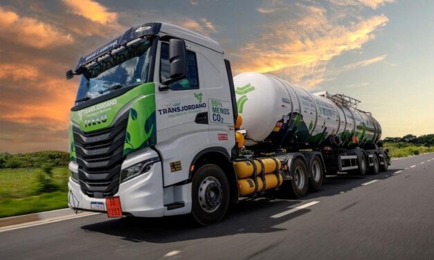 Carrefour usa caminhões elétricos para reduzir custos